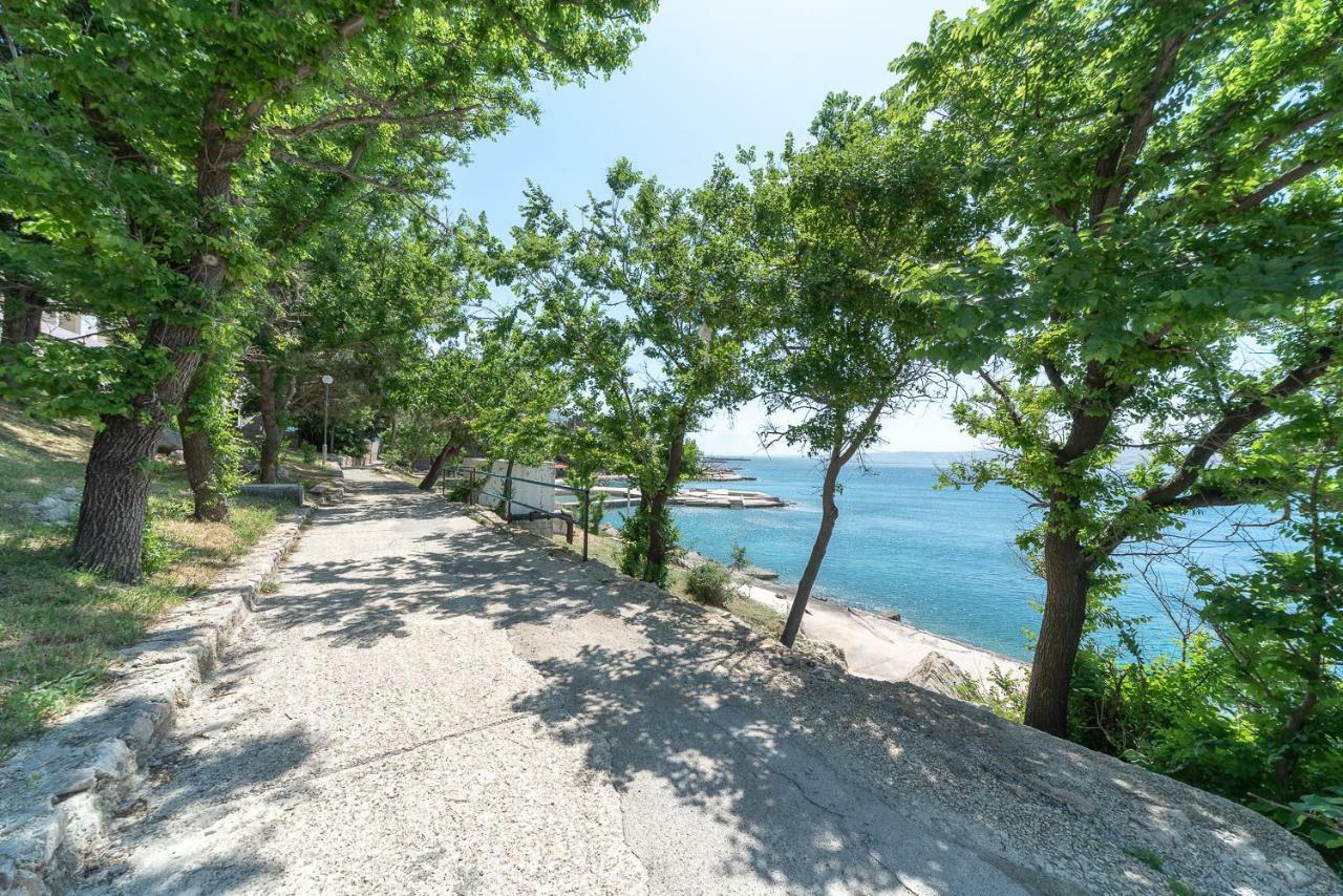 Apartmenthaus Hana Karlobag Dış mekan fotoğraf