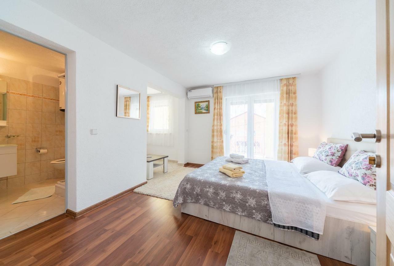 Apartmenthaus Hana Karlobag Dış mekan fotoğraf