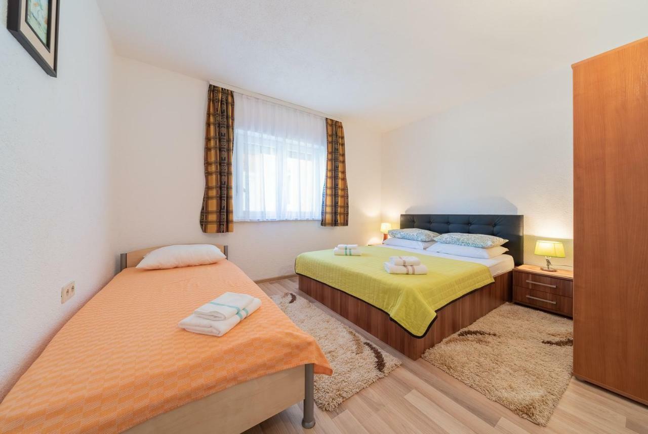 Apartmenthaus Hana Karlobag Dış mekan fotoğraf